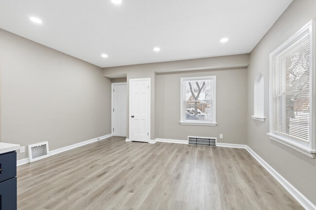 Photo - 4109 N 40th St