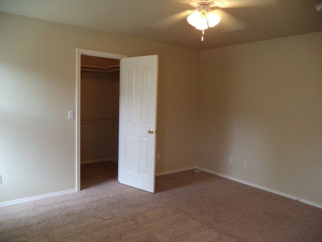 Photo - 814 W Oakmont Avenue