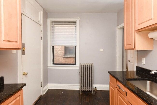 Photo - 3600 W Sunnyside Ave Unit 4