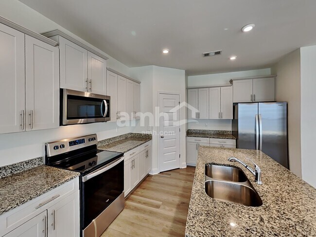 Photo - 5532 Central Grove Sq