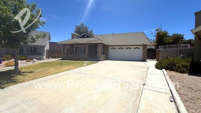 Building Photo - 13675 Ruby Cir
