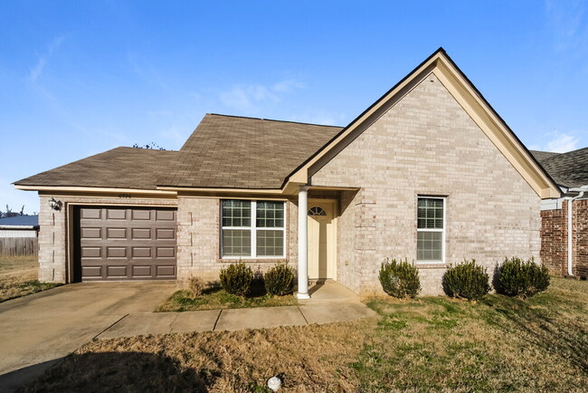 Building Photo - 6926 Parkbrook Ln Rental