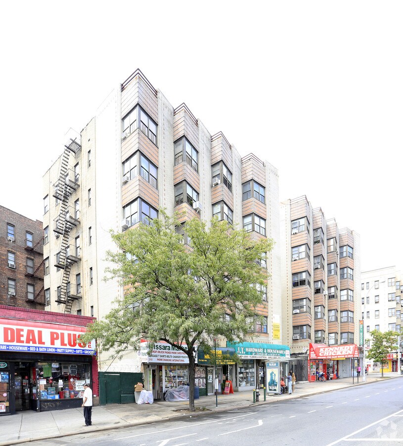 Photo - 2103-2121 Grand Concourse