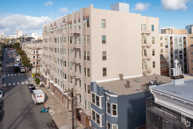 16 Laguna - 16 Laguna