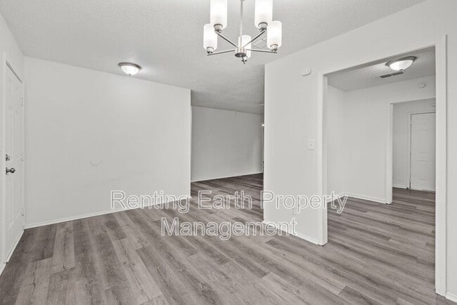 Photo - 6140 Cherry Hill Rd