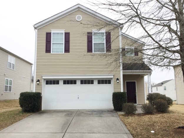 Building Photo - 9215 Yellow Oak Rd