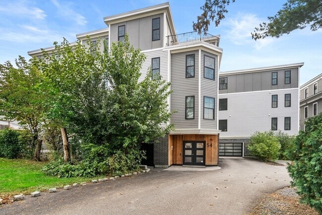 Photo - 54 River St Condo Unit 10
