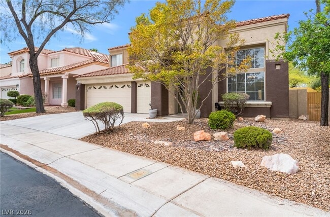Photo - 1733 Tesara Vista Pl