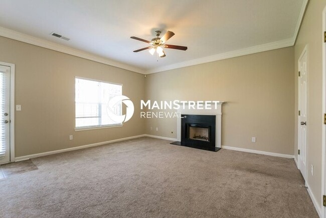 Photo - 3 Bedroom Pet-Friendly Home in Union City,...