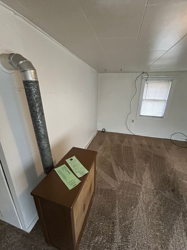 Photo - 738 9th Ave W Apartment Unit #1 (290)