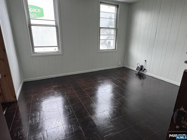 Building Photo - 424-426-426 Harrison Ave Unit 424-426 Rental