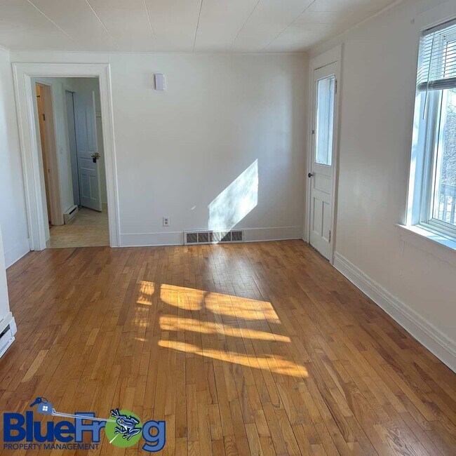 Photo - 210 E Main St Unit 2