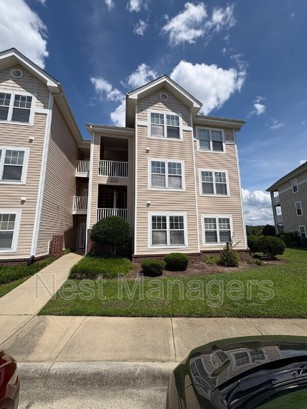 Building Photo - 3330 Harbour Pointe Pl