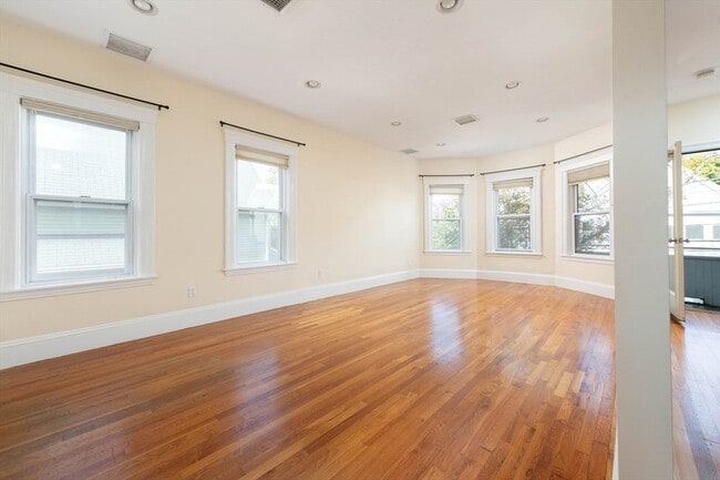 Photo - 148 Albion St Unidad 2