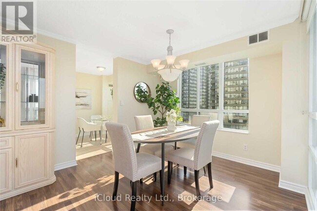 Photo - 335 Rathburn Rd W Unit 811