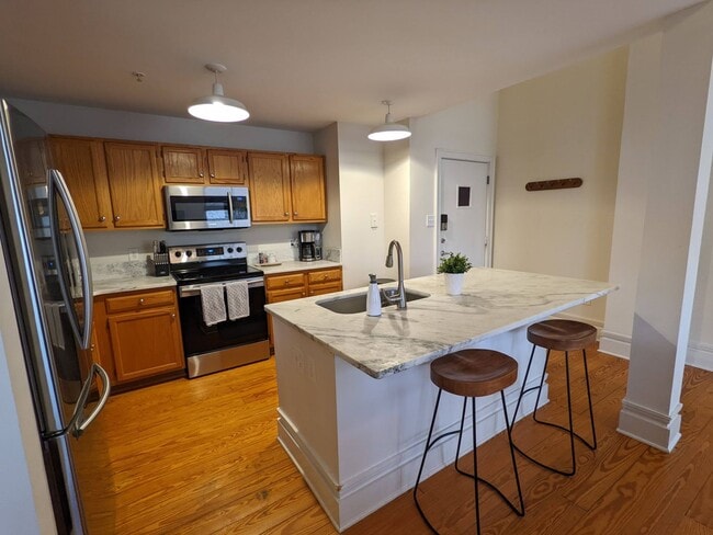 Photo - Beautiful furnished Penthouse loft in Eliz... Unit 32