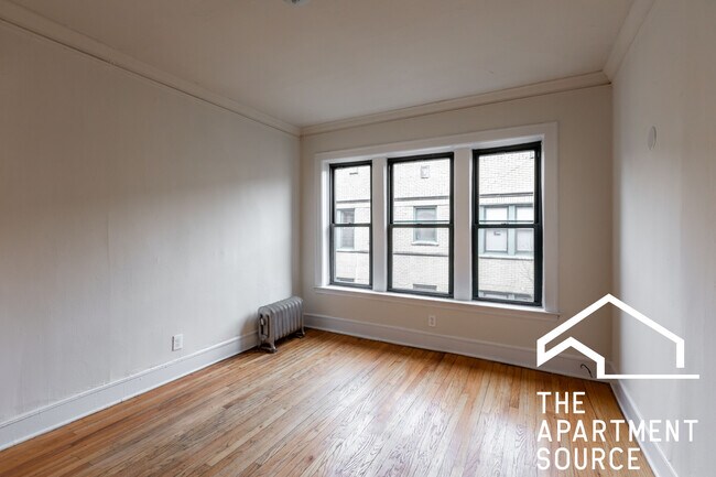 Photo - 2333 N Spaulding Ave Unit 3A