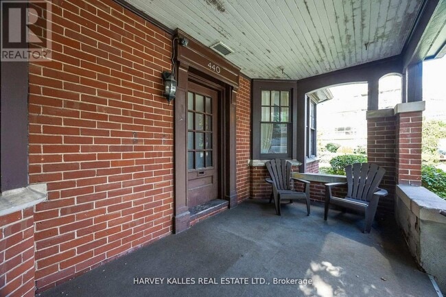 Photo - 440 Avenue Rd Unité 101