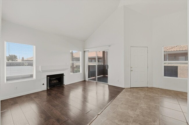 Photo - 5125 W Reno Ave