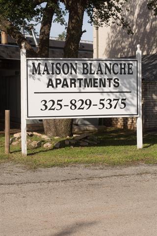 Building Photo - 2800 Sayles Blvd Unit 04 B