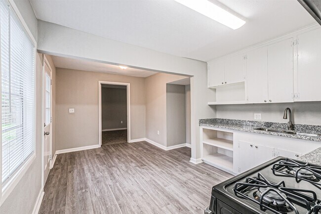 Photo - 1539 Pleasantville Dr