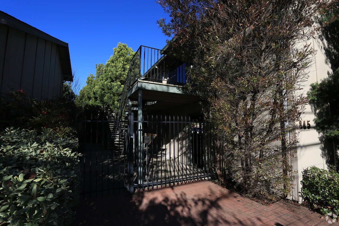 Photo - Woodside Garden Apartments