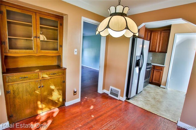 Photo - 906 Pinecrest Dr