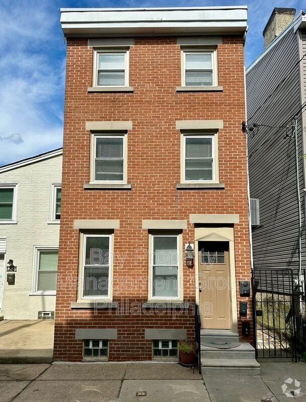 Building Photo - 1229 E Oxford St Unit B Rental