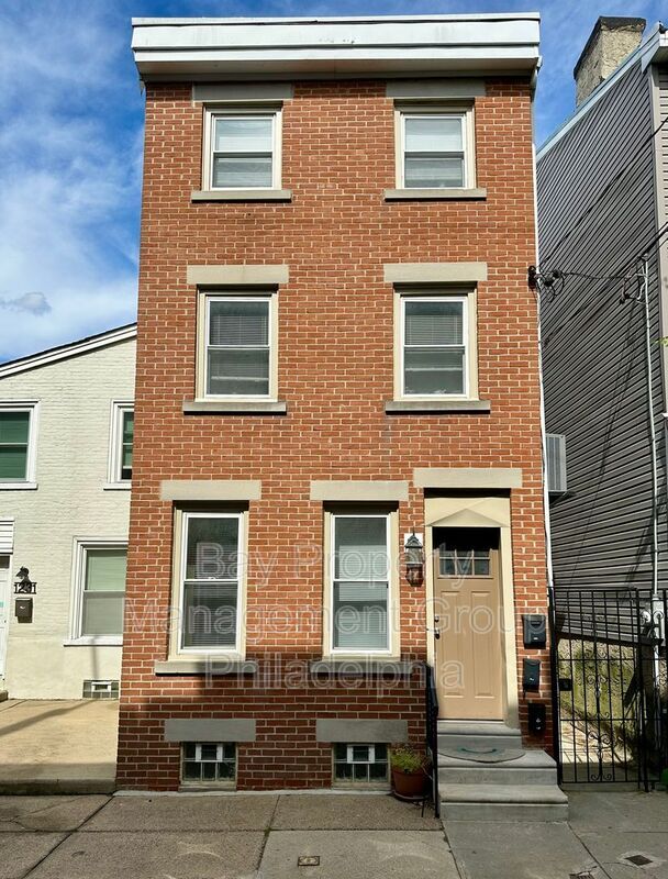 Photo - 1229 E Oxford St Condo Unit B