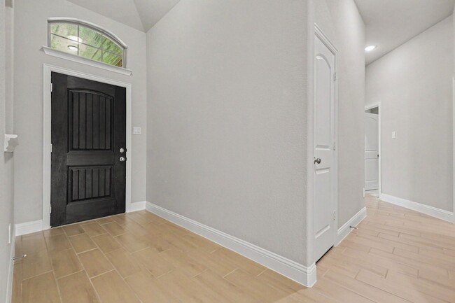 Photo - 312 Eagle Ridge Rd