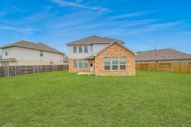 Photo - 208 Salange Ln