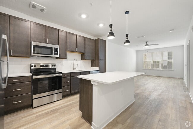 Building Photo - Tapestry Overbrook Rental