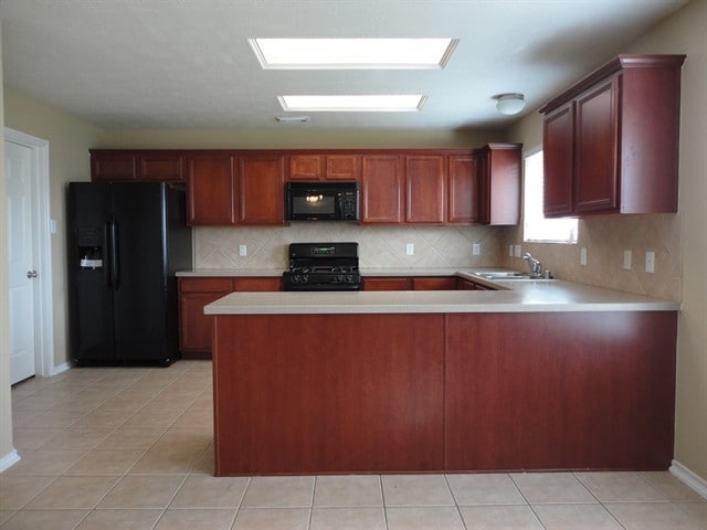Photo - 18319 Fieldbluff Ln