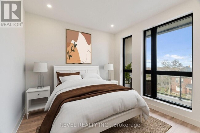 Photo - 4390 Hillview Dr Unit 301