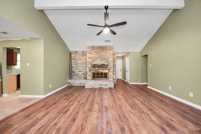 Photo - 20411 Jasperwood Ln