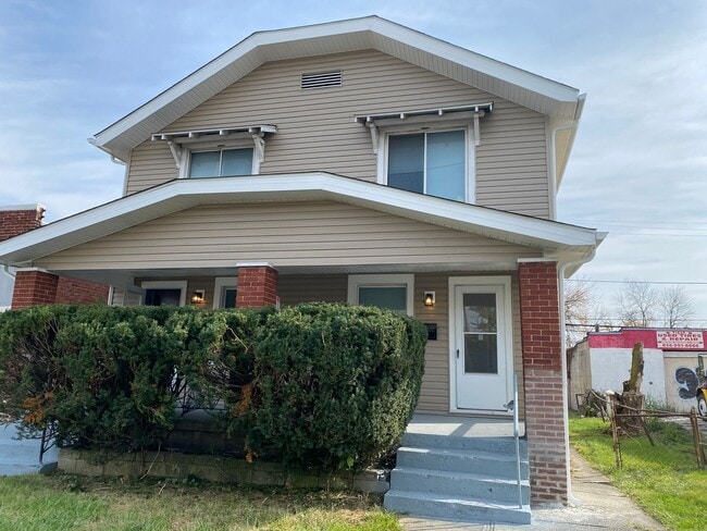 Building Photo - 1906-1908-1908 Cleveland Ave Unit 1906 Cleveland Ave