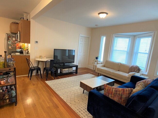 Photo - 23 Willard Ave Unit 3