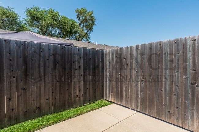 Photo - 4204 Newell St