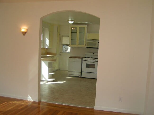 Photo - 2204 Castro St House