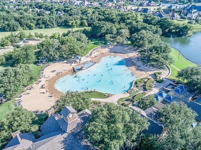 Photo - 7509 Burton Ln