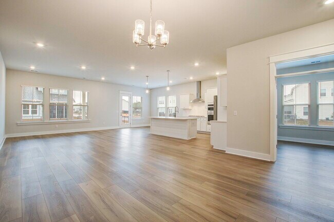 Photo - 412 Parish Farms Dr