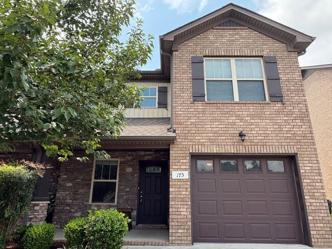 Photo - Stunning Stratford Park Townhome