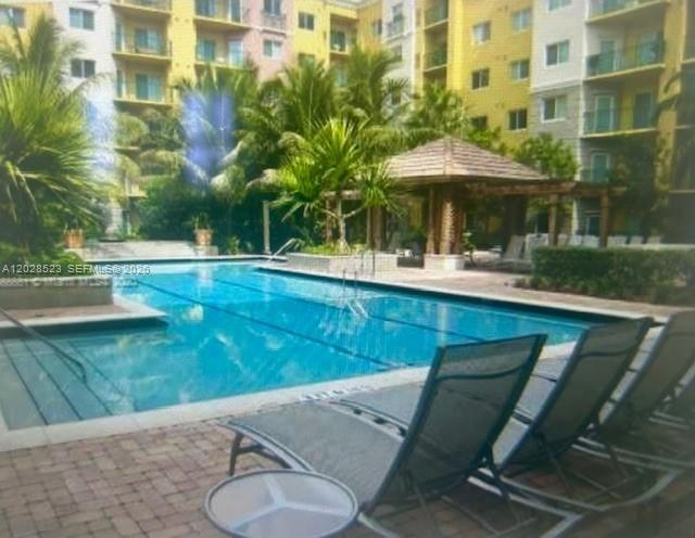 6001 SW 70th St Unit 114