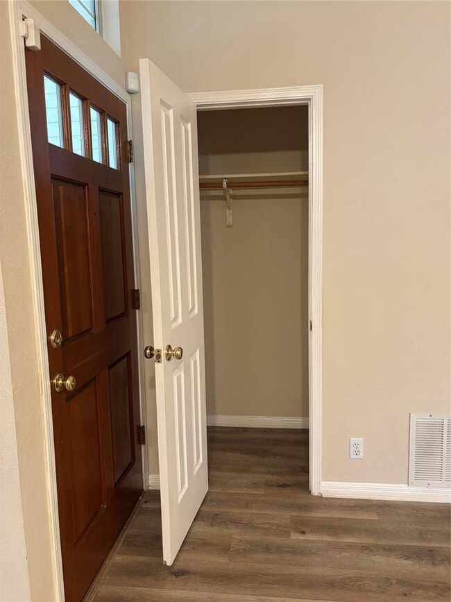 Photo - 4500 Abelia Dr