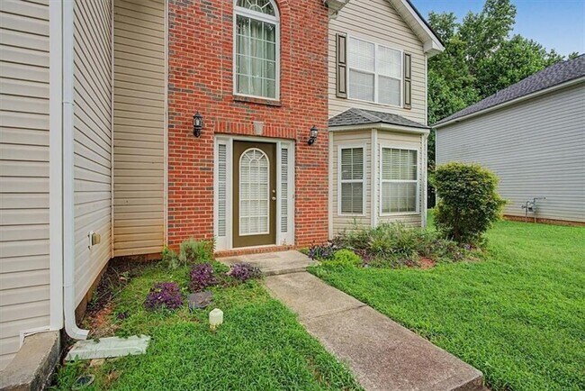 Photo - 1025 Balsam Wood Trail