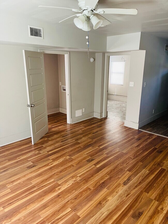 Photo - 2129 16th St