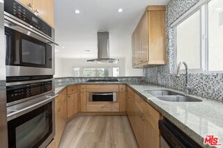 Photo - 11925 Mayfield Ave