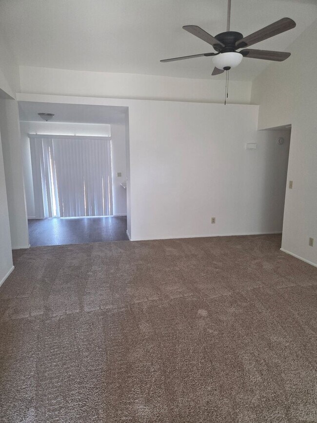 Photo - Higley & University single level house