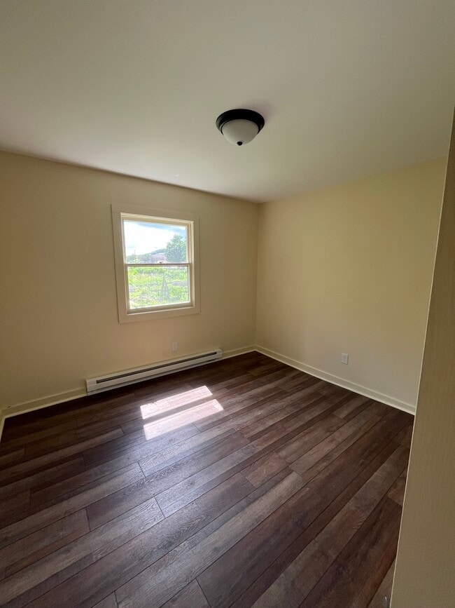 Photo - 171 Leola St