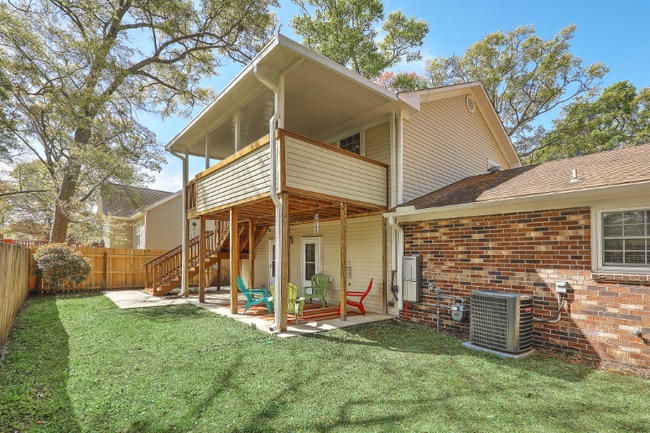 Photo - 1152 Bradford Ave Unit A